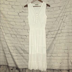J Gee | Dresses | J Gee White Crochet Sleeveless Maxi Dress Size Medium  Excellent Condition | Poshmark